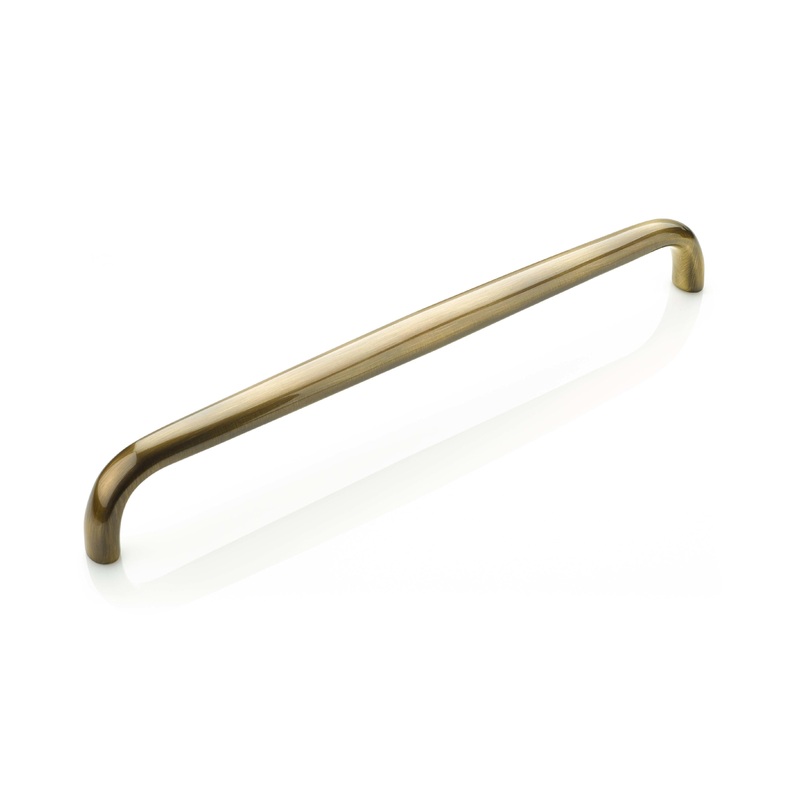 Schaub Appliance Pull, Antique Brass, 15 cc 738-AB