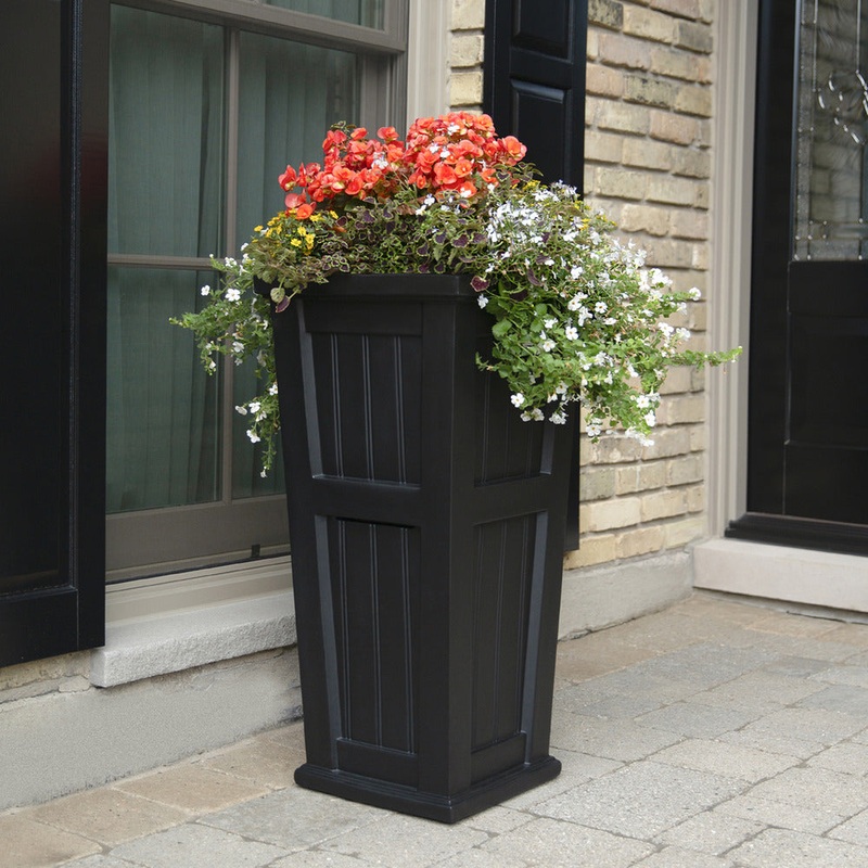 Cape Cod 32 Tall Planter – Black
