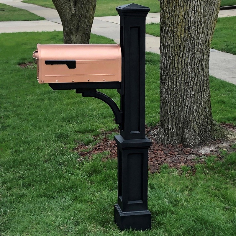 Newport Plus Mail Post – Black