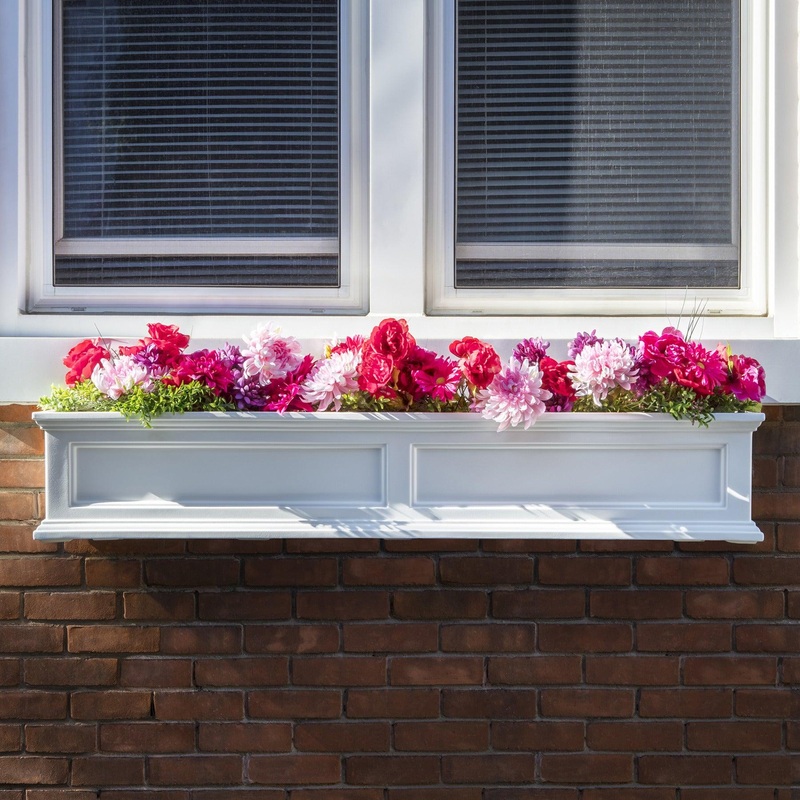 Fairfield 5′ Window Box – White