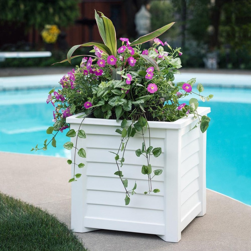 Lakeland 20 Square Planter – White