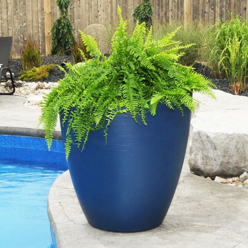 Modesto 30 Round Planter – Neptune Blue
