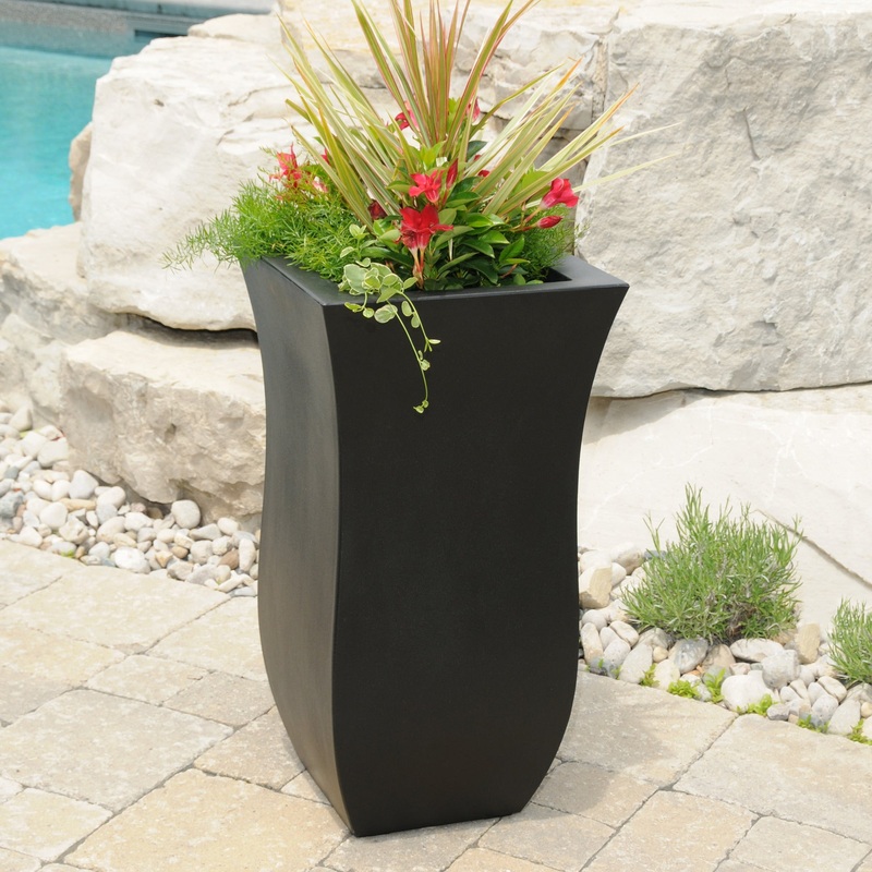 Valencia 30 Tall Planter – Black